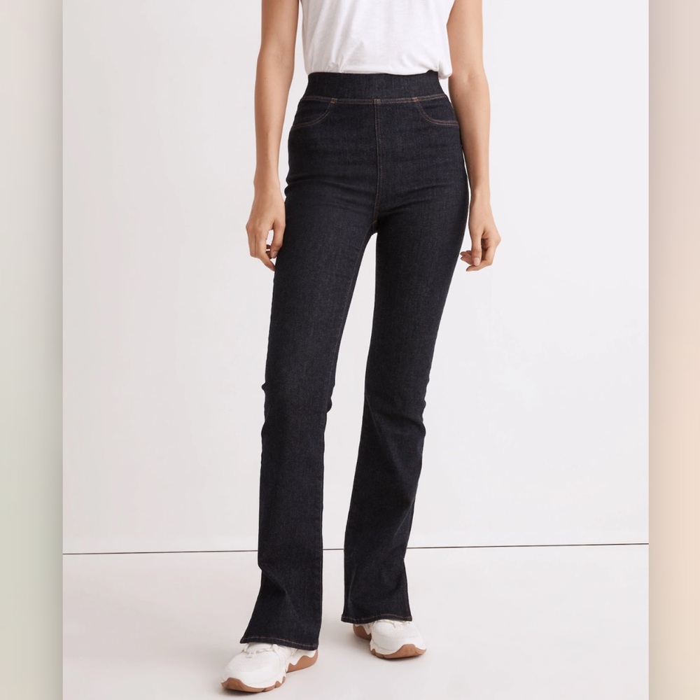 Madewell Pull-On Skinny Flare Jeans in Havenley Wash: The Ultimate Fall Jean
